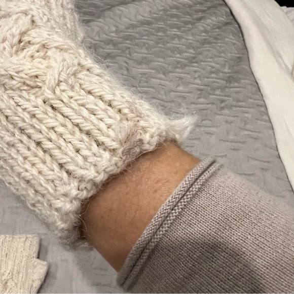 Off-white cut off gloves - Picture 3 of 6